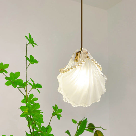 Aeyee Modern Shell Shaped Pendant Lighting, 1 Light Glass Hanging Light Fixture, Small Ceiling Pendant Light for Girl's Room Kitchen Island