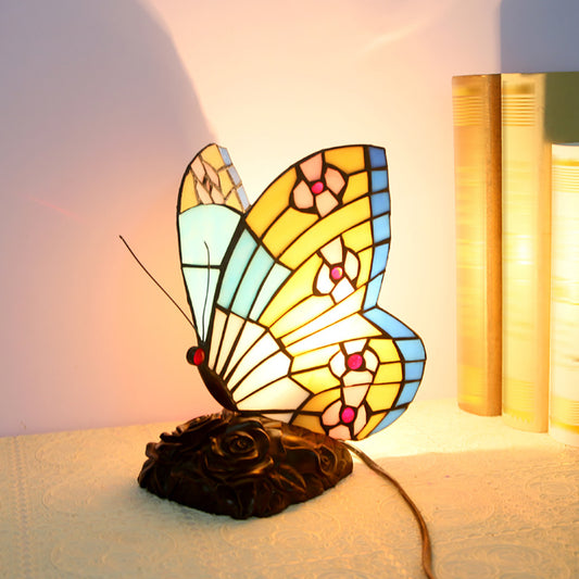 Aeyee Retro Butterfly Table Lamp, Handcrafted Night Light, Elegant Stained Glass Desk Lamp for Bedroom Nightstand