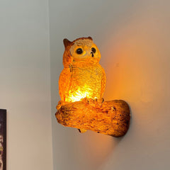 Aeyee Owl Wall Sconce, Fun Wall Light, Small Resin Wall Lamp, Decorative Wall Mount Lamp for Garden, Stairway, Corridor