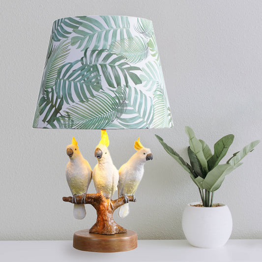Aeyee Modern Parrot Shaped Table Lamp, Pastoral Night Light, Kids Bedside Lamp with Linen Shade for Bedroom Office Nightstand