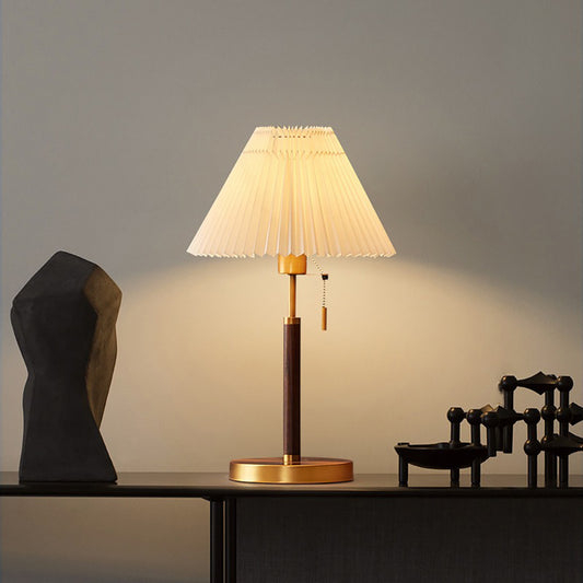 Aeyee Pull Chain Table Lamp Wooden Desk Lamp Bedroom Bedside Reading Lamp Pleated Fabric Night Lamp Suitable for Office Living Room