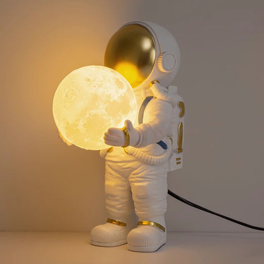 Aeyee Astronaut Table Lamp Cute Space Lamp Spaceman Bedside Lamp 3D Moon Space Decor Kids Night Light for Bedroom