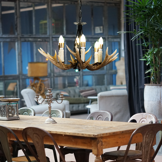 Aeyee Rustic Antlers Chandelier 6 Lights Deer Chandelier Vintage Antler Pendant Light Fixtures with E12 Base Farmhouse Antler Lamp for Cabin, Dining Area, Bedroom