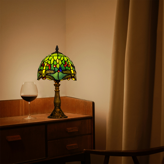 Aeyee Tiffany Style Table Lamp, Stained Glass Desk Lamp, Vintage Night Light, 8 Inch Reading Light with Handmade Lampshade for Small Bedside Table Bedroom Living Room