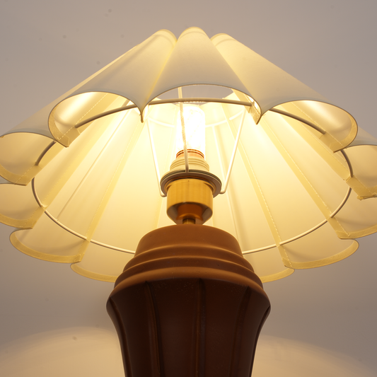 Aeyee Classic Wood Table Lamp with Linen Shade Farmhouse Table Lamp Wood Bedside Lamps Vintage Nightstand Lamps Petal-Shaped Desk Lamp for Bedroom Living Room