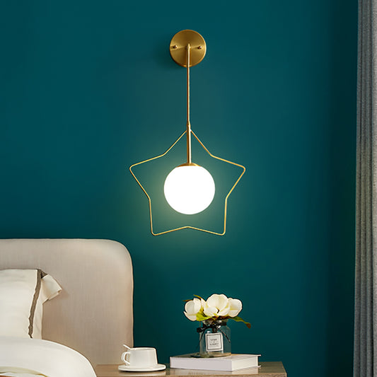 Aeyee Modern Star Shaped Wall Sconce, Mid-Century Wall Mount Light, Cute Globe Glass Wall Lamp for Bedroom Living Room in Gold